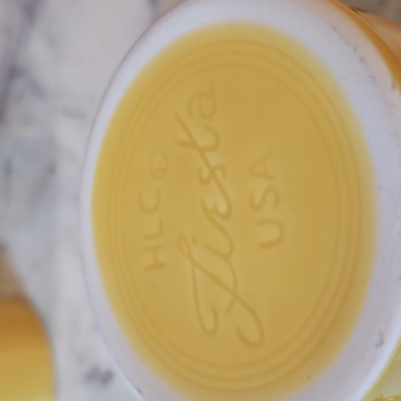 Fiestaware Yellow Sunflower Homer Laughlin Classic Ring Handel Set 4 - Picture 2 of 3